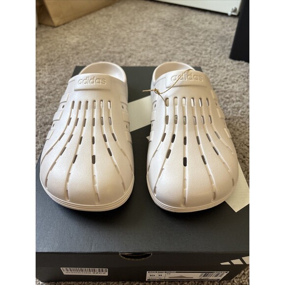 NWT Adidas Adilette Clogs JI2242 Unisex Slippers Sport Casual Gym Slide Size 10 main image 5